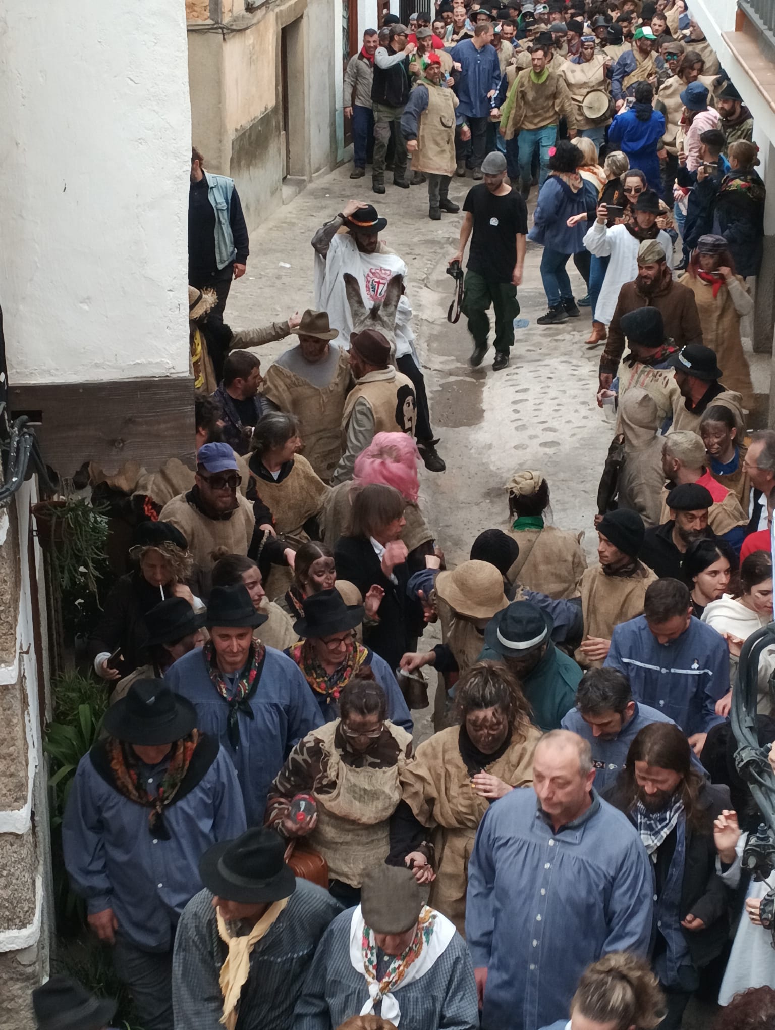 Fotos: Villanueva de la Vera ajusticia al Peropalo