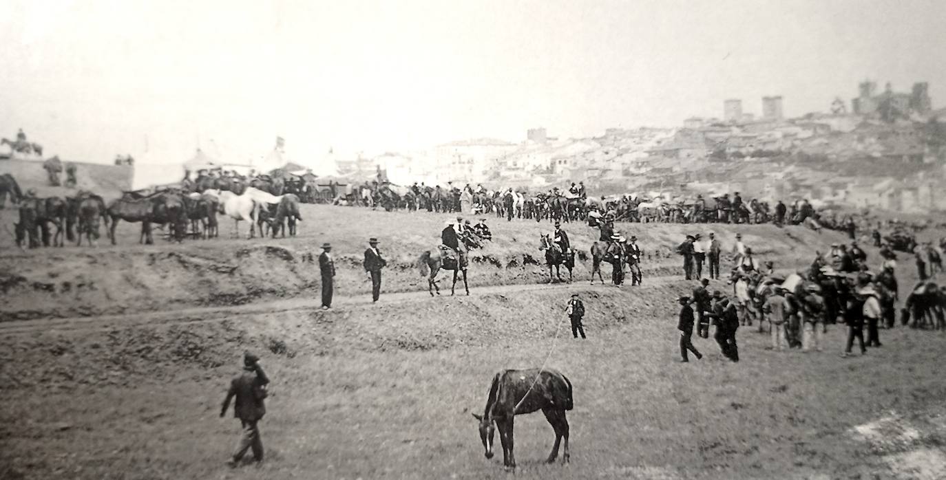 Cáceres vista desde El Rodeo en 1889.
