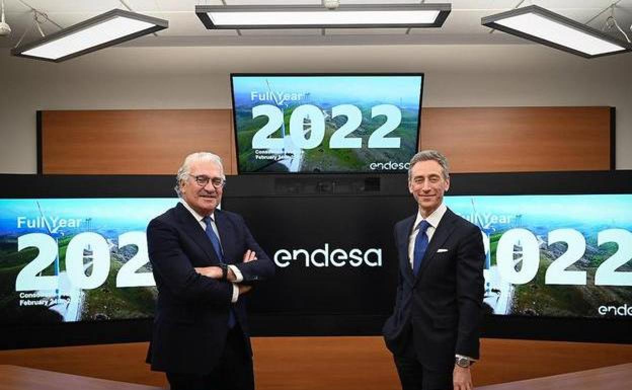 José Bogas, consejero delegado de Endesa (izq.) y Marco Palermo, director general Económico-Financiero (dcha.)