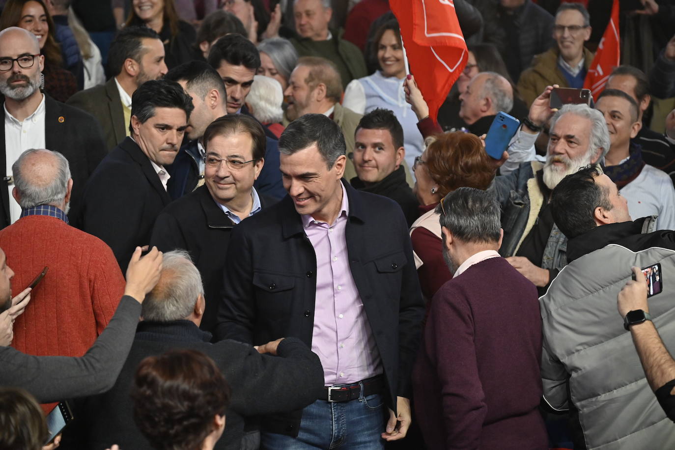 Fotos: Acto político de Pedro Sánchez en Badajoz