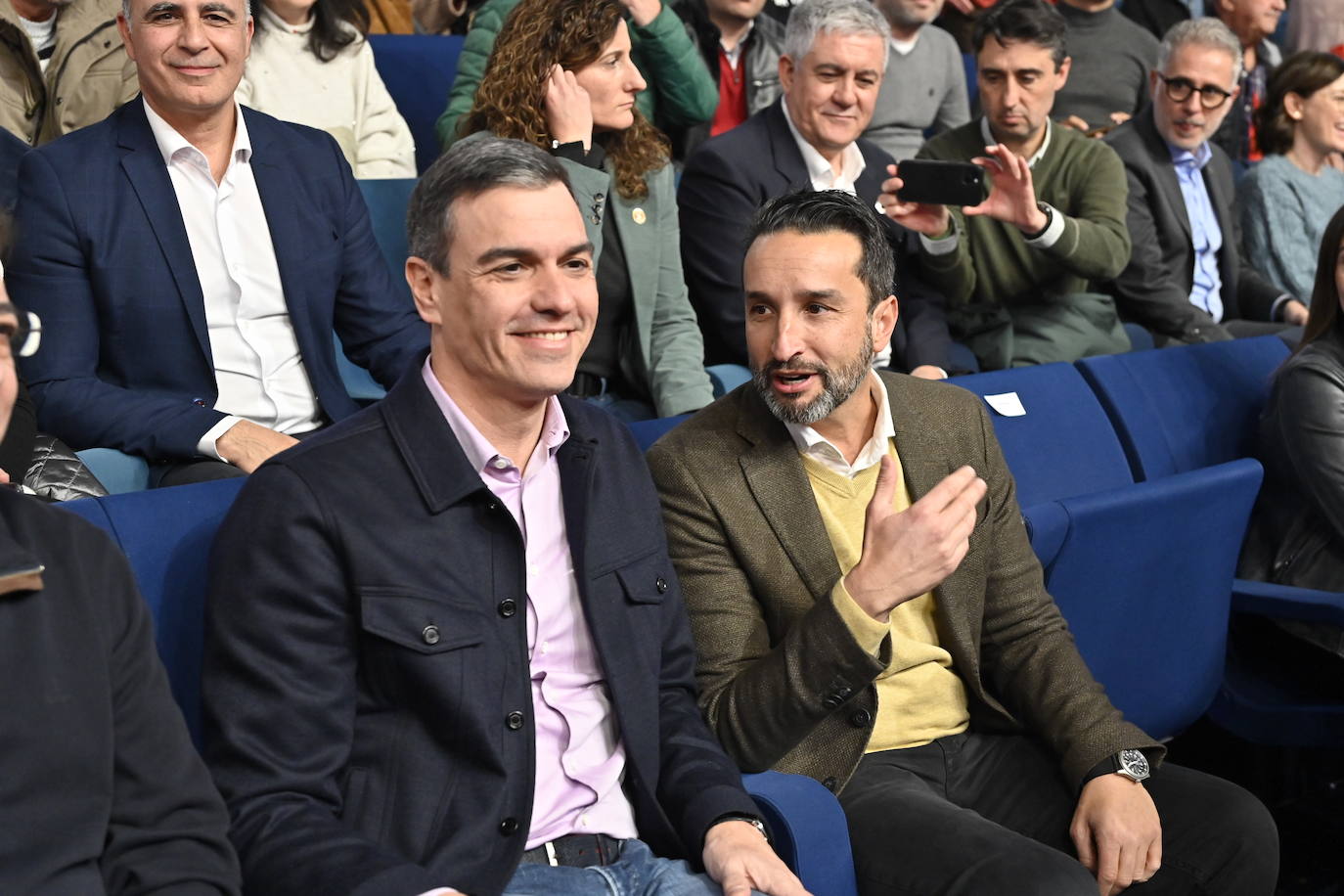 Fotos: Acto político de Pedro Sánchez en Badajoz
