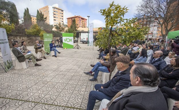 Acto en el parque César García, esta mañana./jorge rey