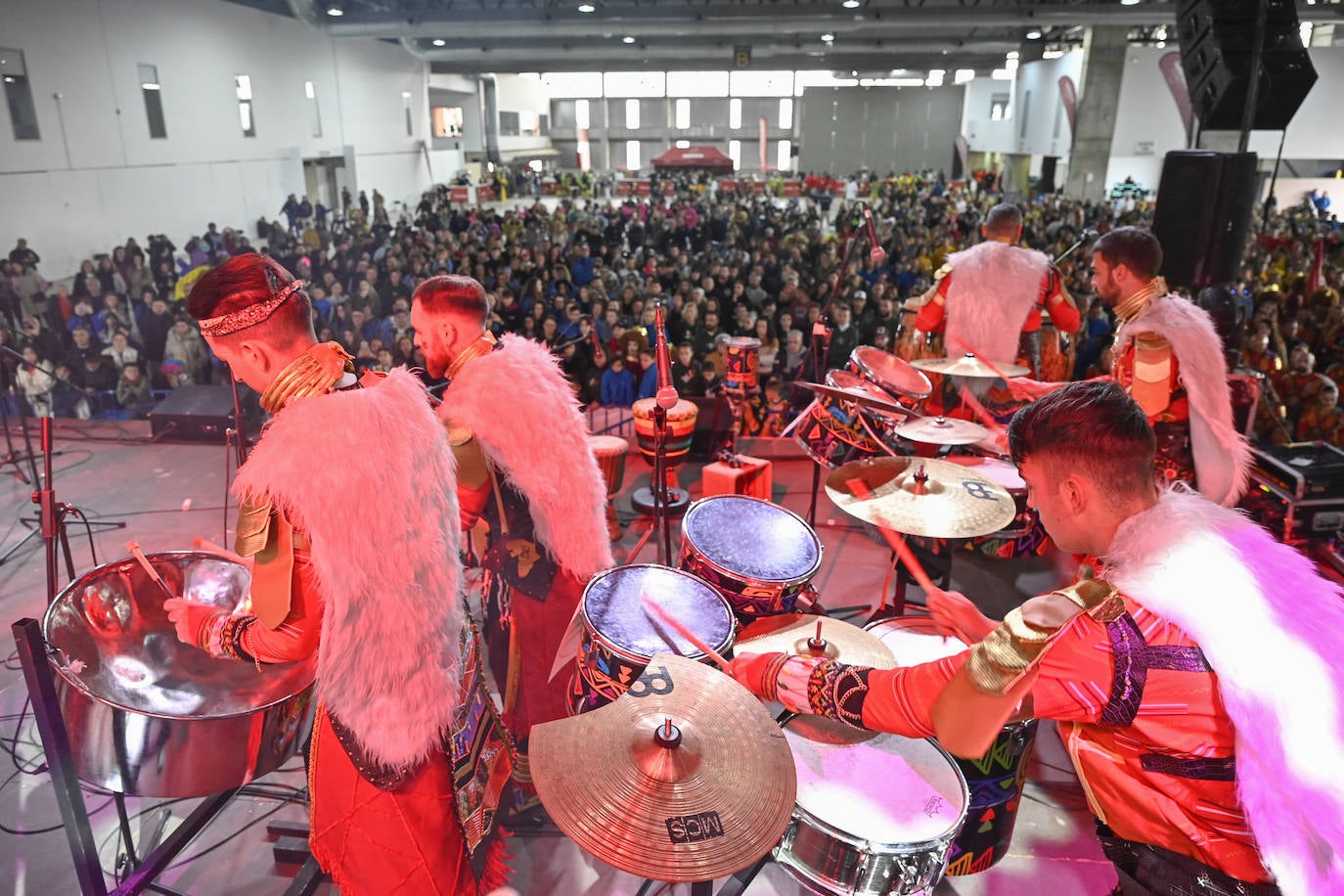 Fotos: Ambiente en la gala de entraga de premios del Carnaval en Ifeba