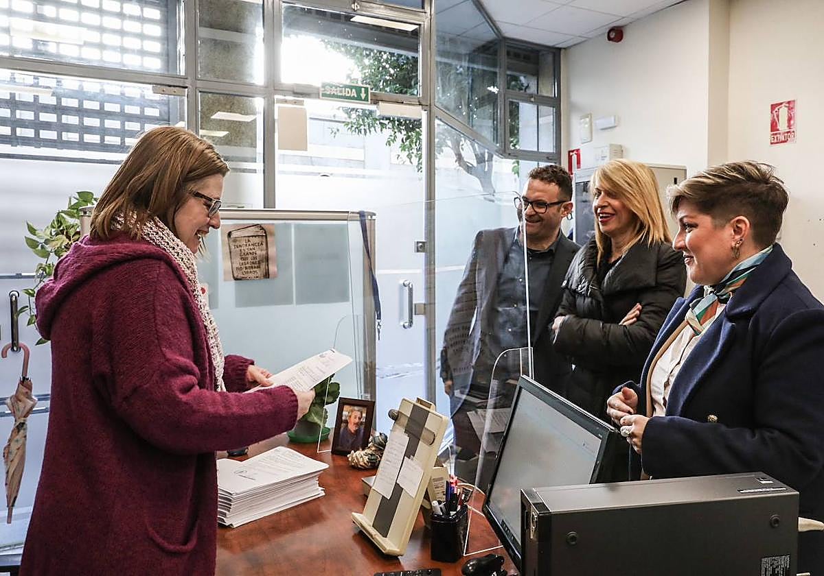 El PSOE registra 650 enmiendas parciales a los presupuestos de Extremadura