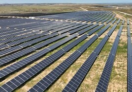 Instalación fotovoltaica en la región.