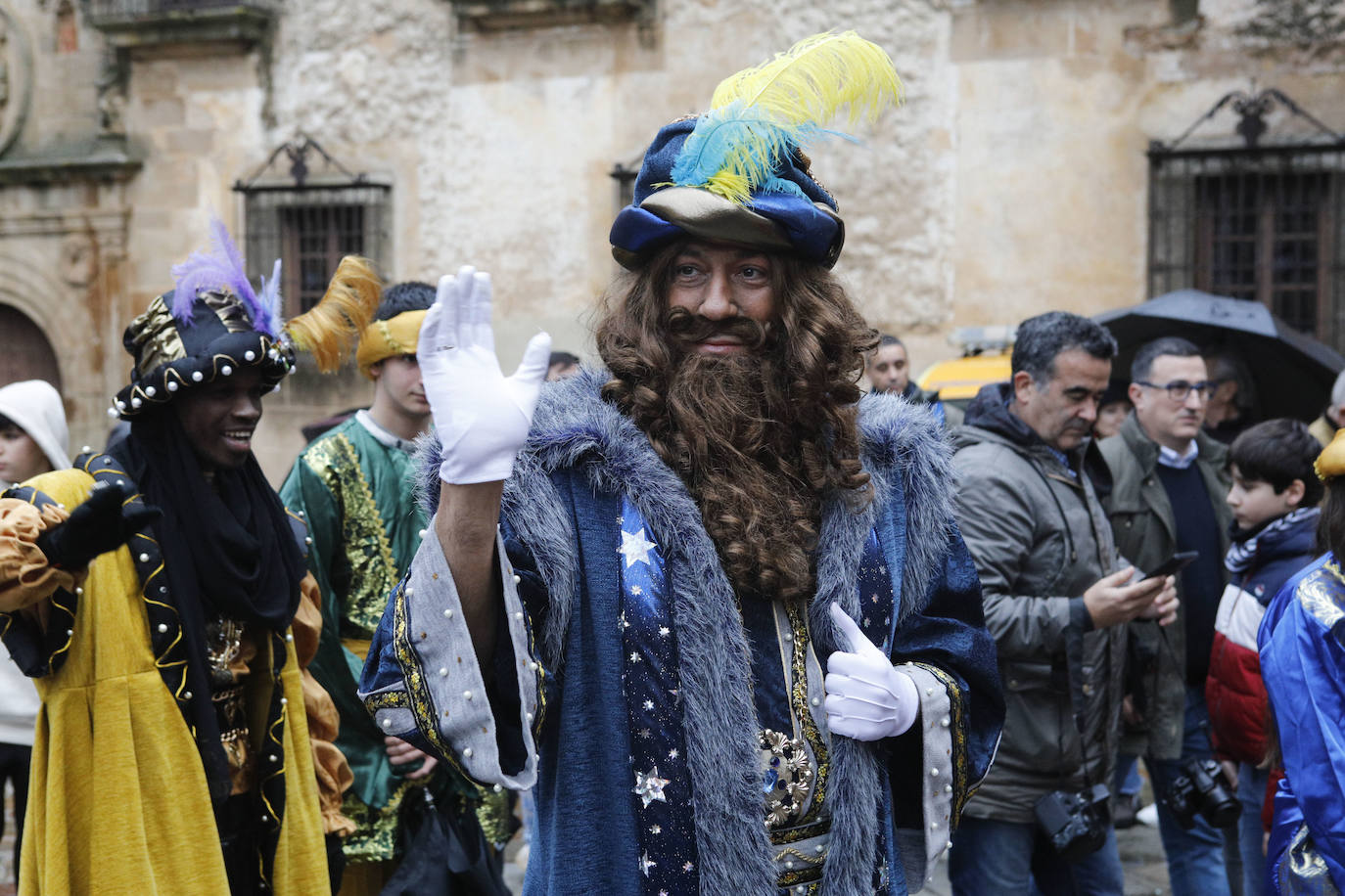 Cálida bienvenida a los Reyes Magos en la concatedral de Santa María de Cáceres