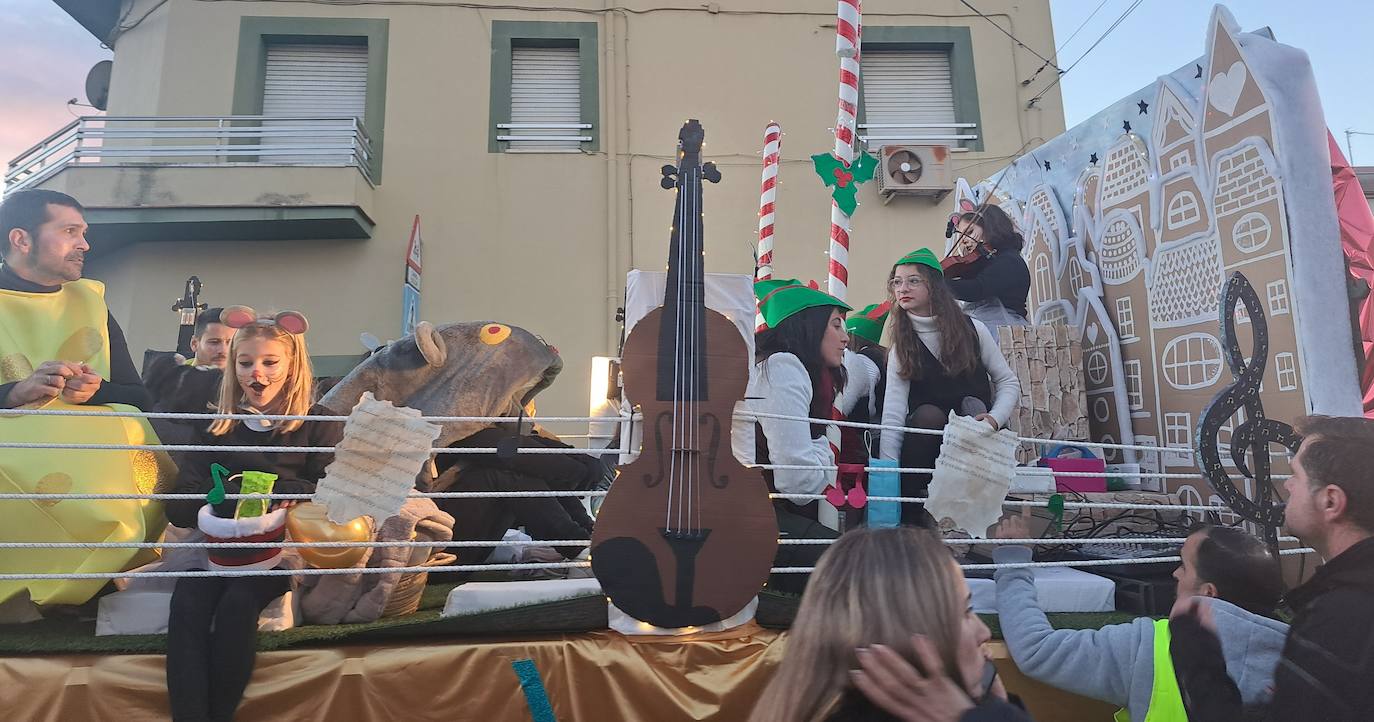 Sus Majestades de Oriente recorren las localidades de Cáceres