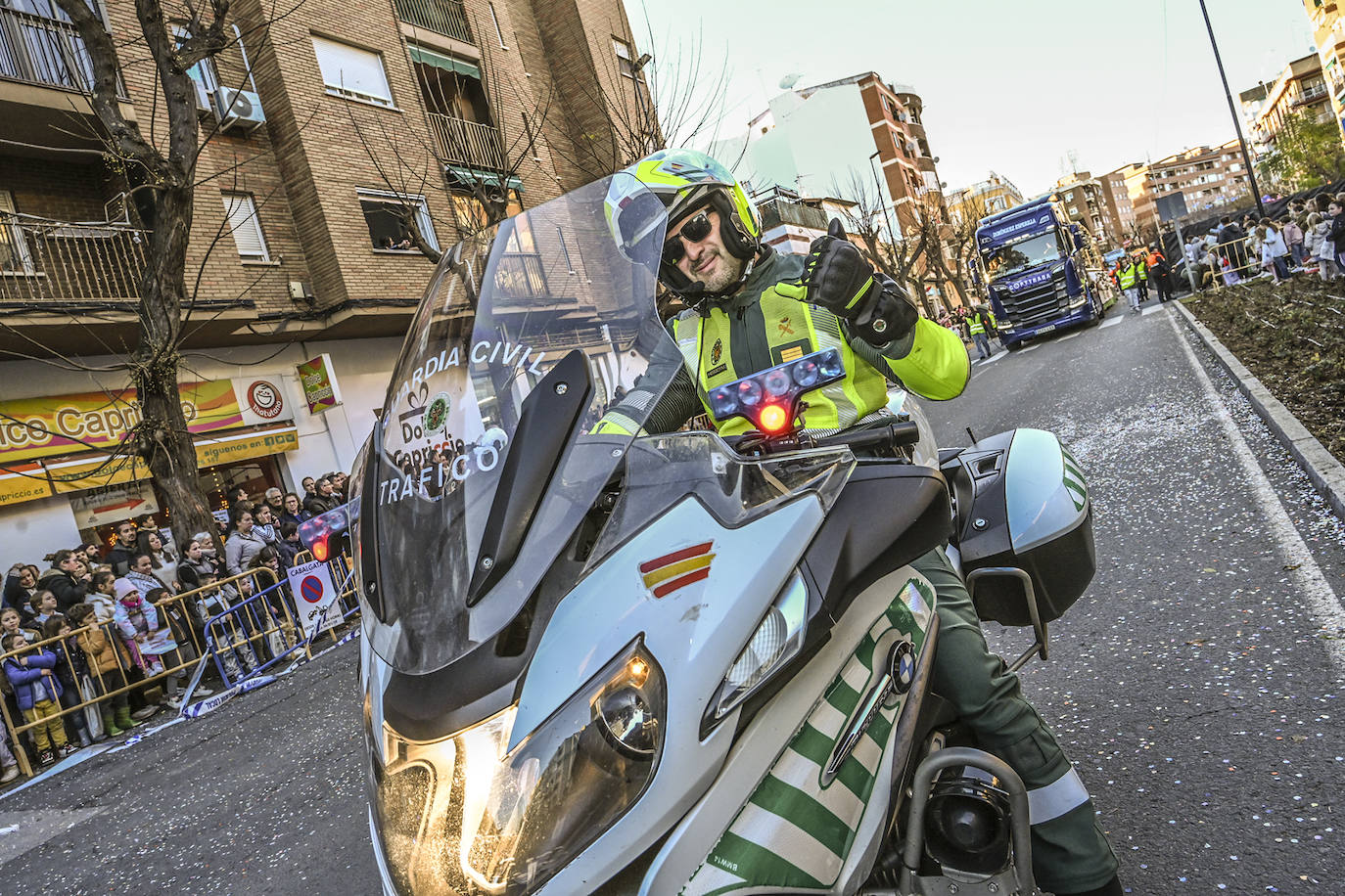Búscate en la cabalgata de los Reyes Magos de Badajoz (II)