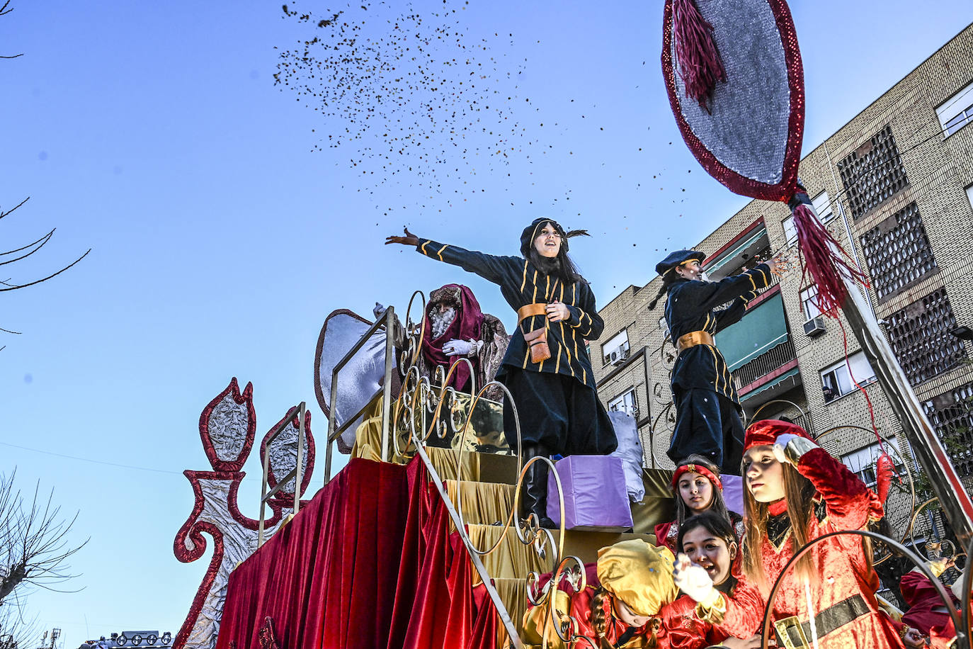 Búscate en la cabalgata de los Reyes Magos de Badajoz (I)