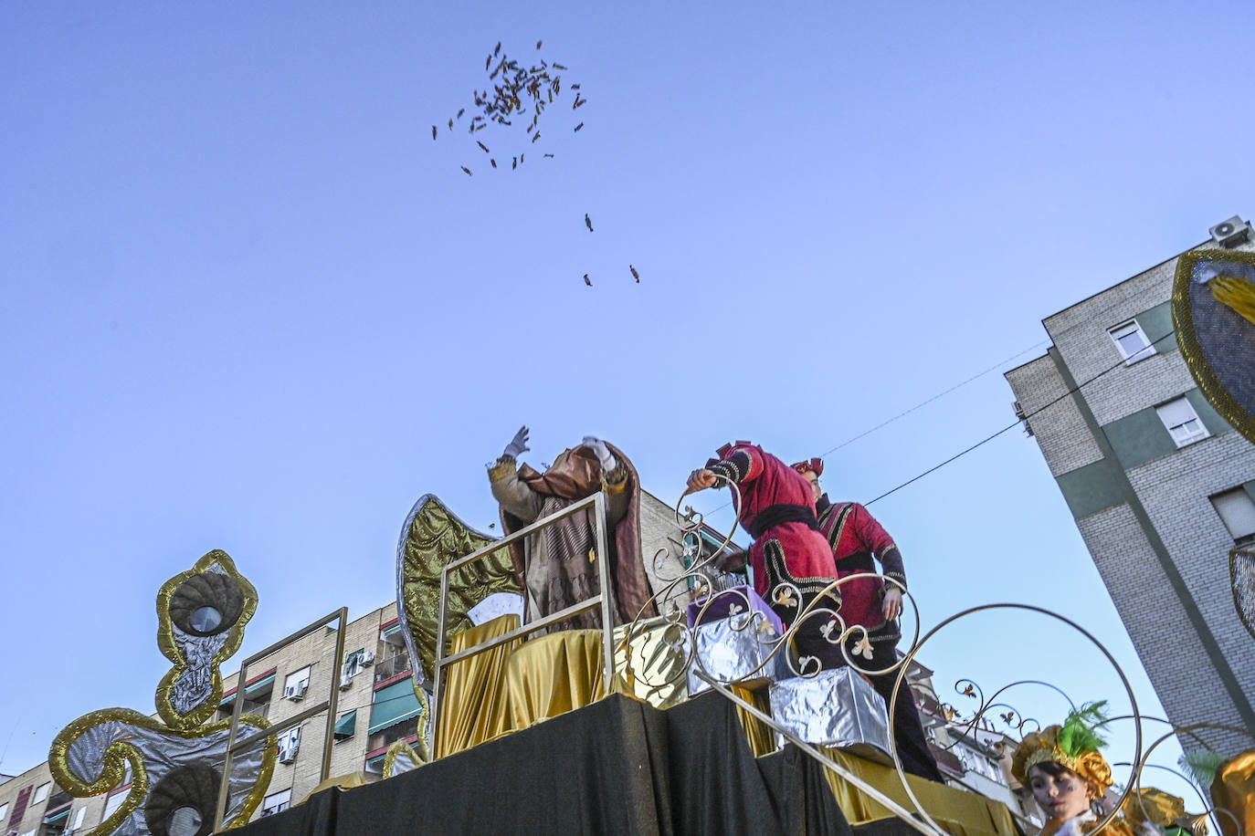 Búscate en la cabalgata de los Reyes Magos de Badajoz (I)