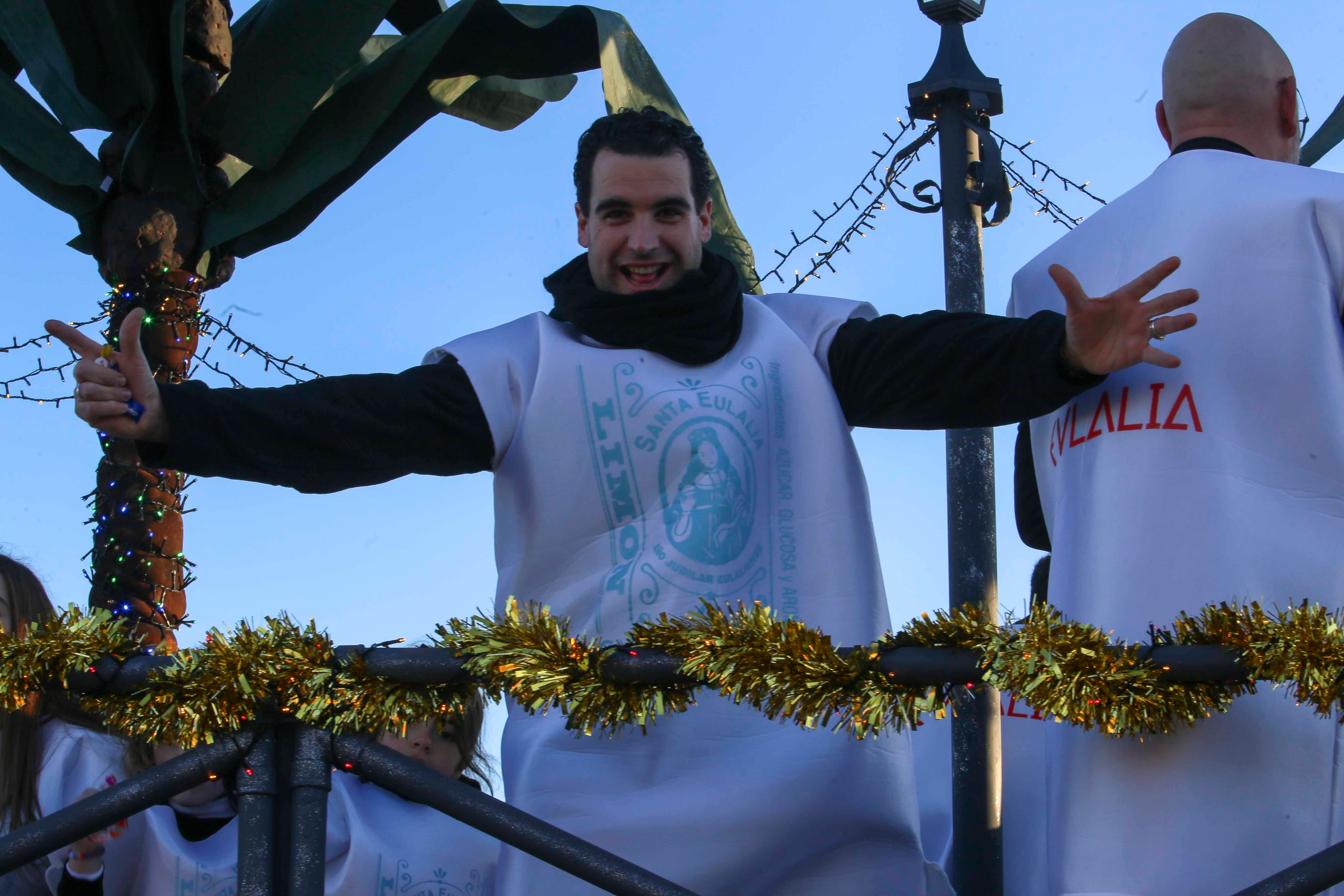 Búscate en el cortejo de los Reyes Magos en Mérida