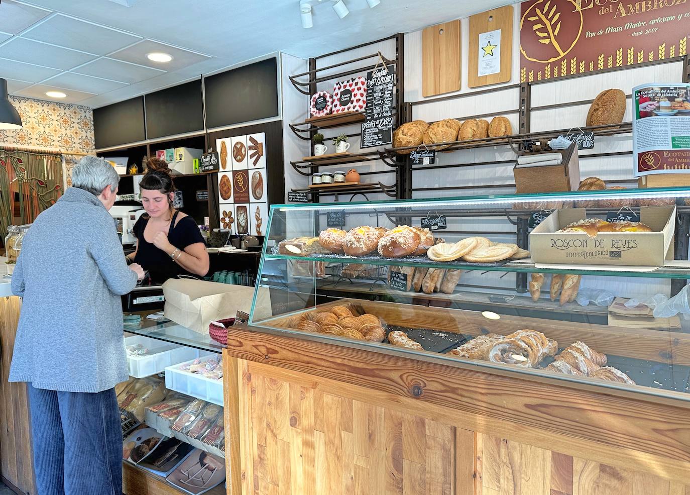 12 horas en....Plasencia: un recorrido por libros, panes y murallas