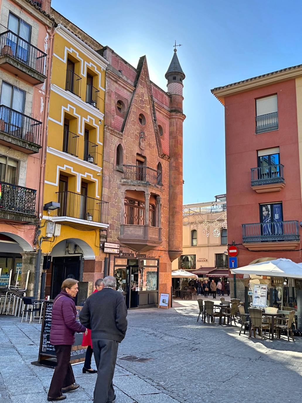 12 horas en....Plasencia: un recorrido por libros, panes y murallas