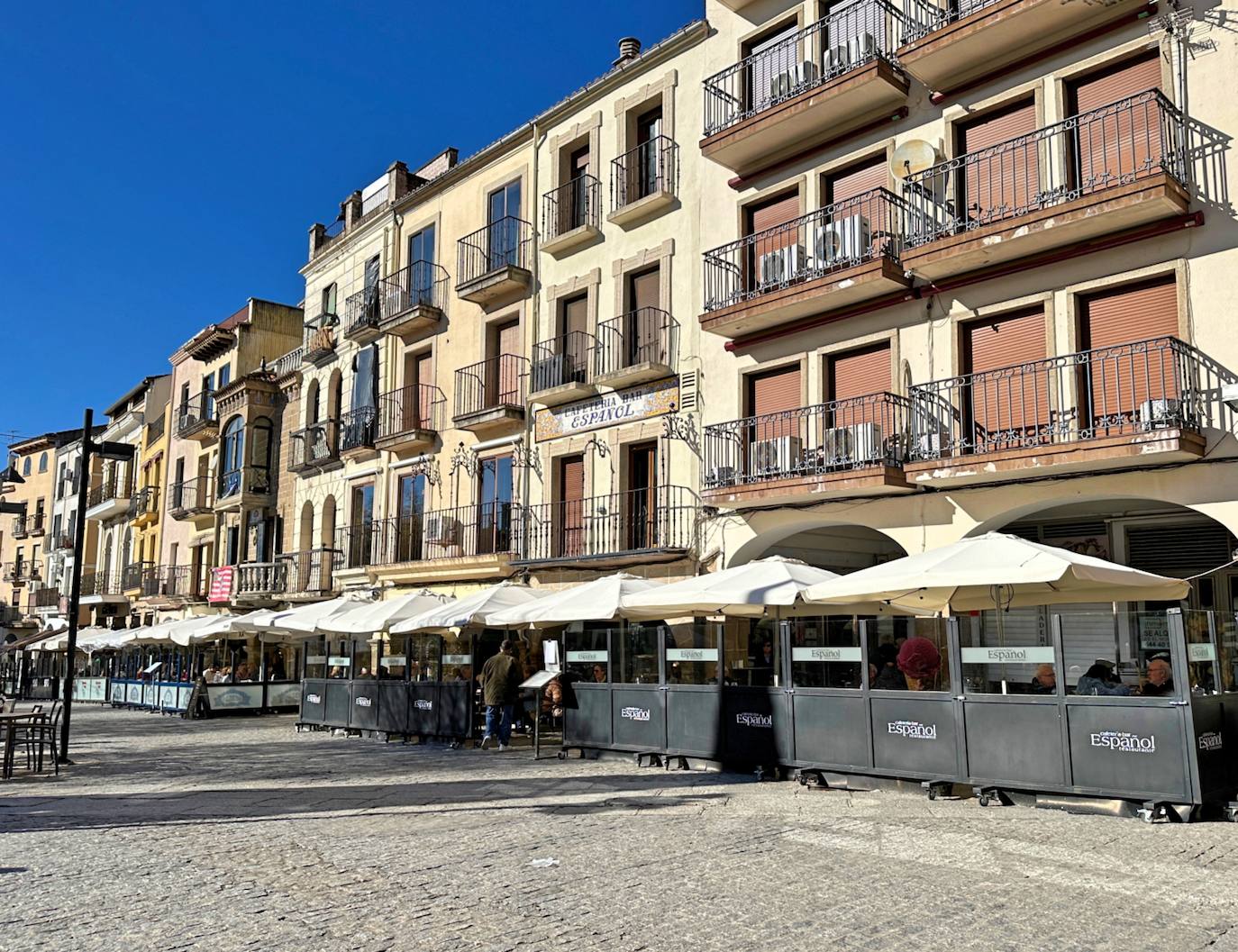 12 horas en....Plasencia: un recorrido por libros, panes y murallas