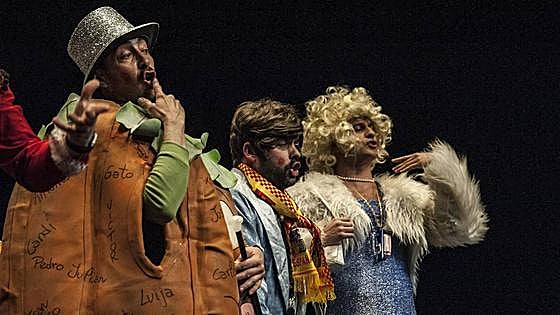 La Mascarada: «Abrir el concurso de murgas en Badajoz es un problemón, pero allí estaremos»