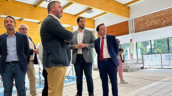 La piscina climatizada de Montijo sigue cerrada tras su reinauguración