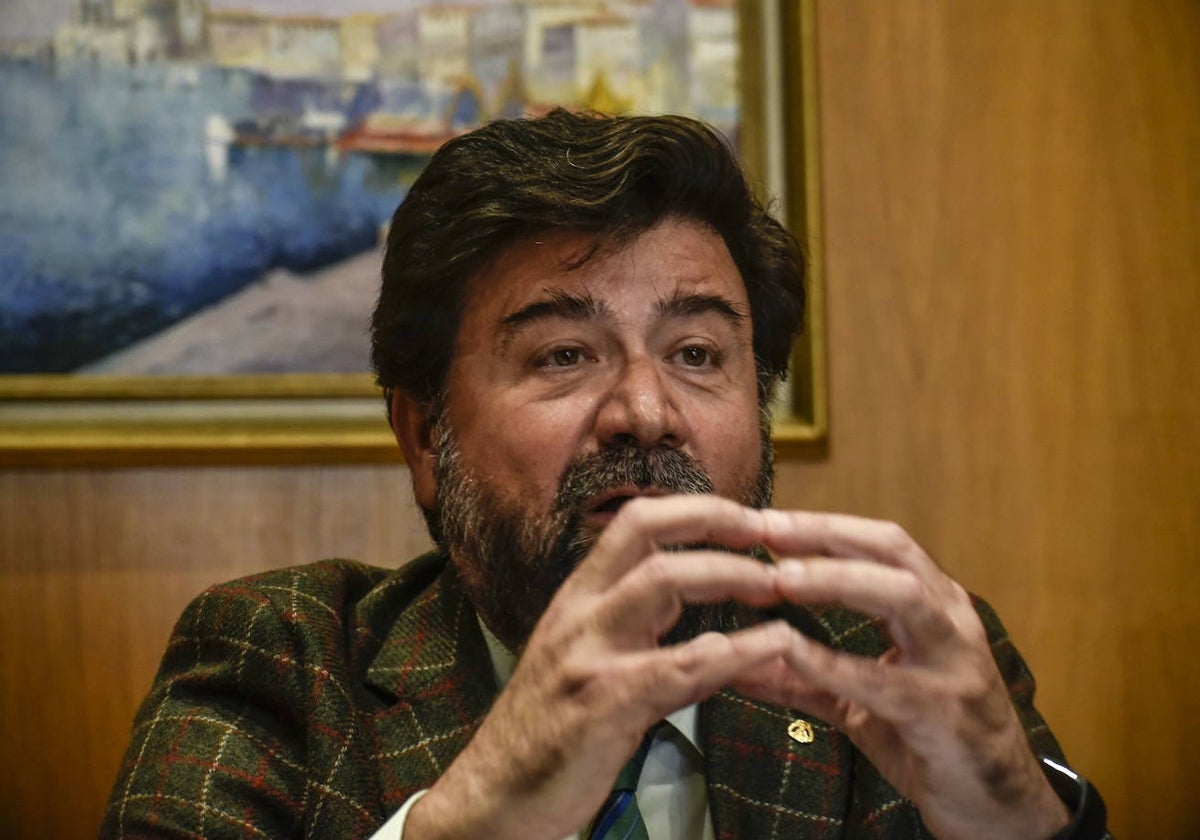 Javier Peinado, secretario general de la Creex.