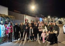 Entrega del reconocimiento a la vecindad de la calle Libertad, el pasado 27 de diciembre.
