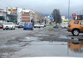Las lluvias del temporal Irene volvieron a anegar una vez más la avenida Martín Palomino.