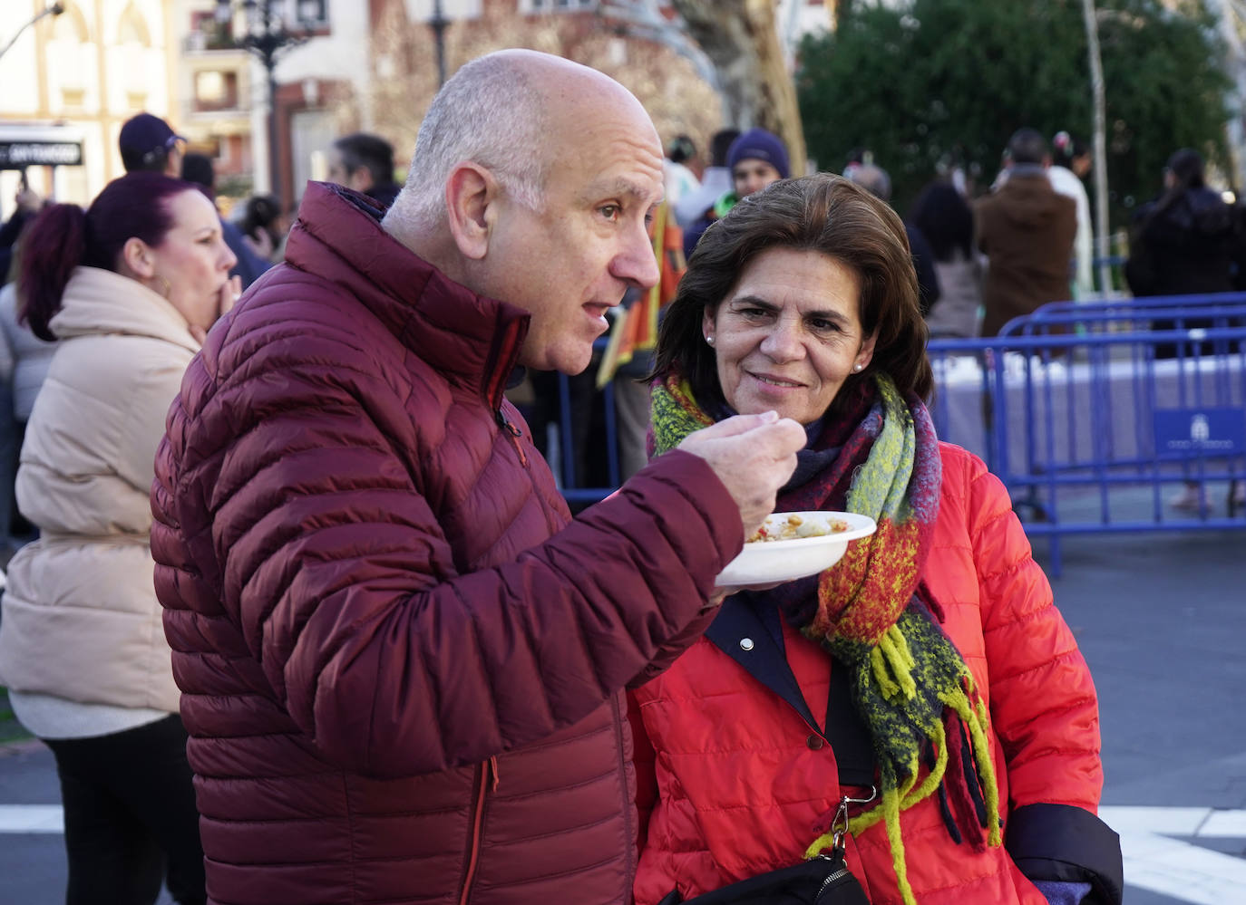 2.500 raciones de migas solidarias en Badajoz