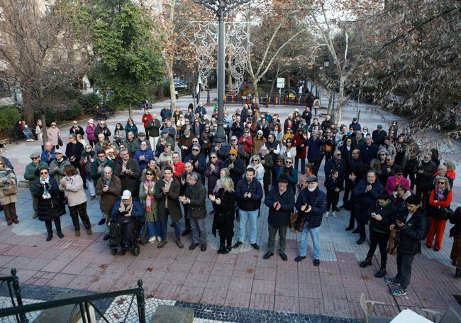 Concentración en el Quiosco de la Música de Cáceres.