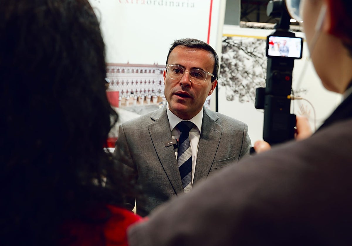 Miguel Ángel Gallardo, en su visita este jueves a Fitur.