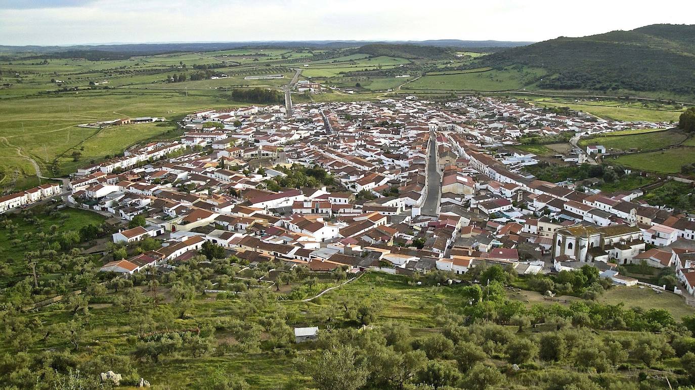 Panorámica de Alconchel desde el castillo de Miraflores.