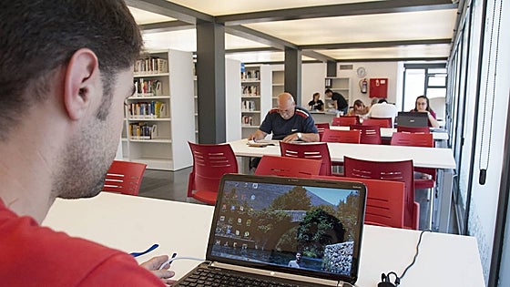 Suspendido el concurso para gestionar las bibliotecas municipales de Badajoz