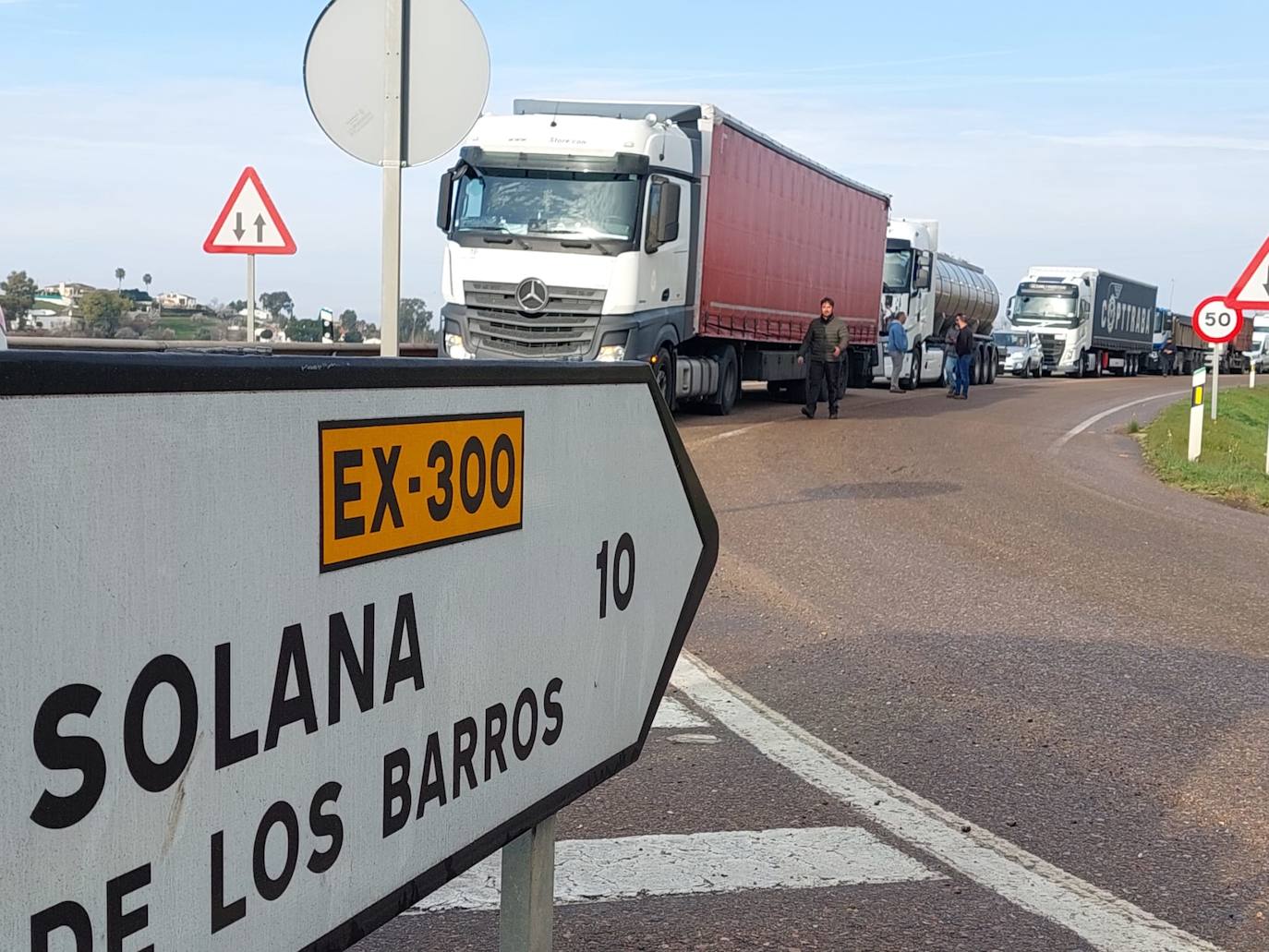 Interrupción del tráfico en Almendralejo.