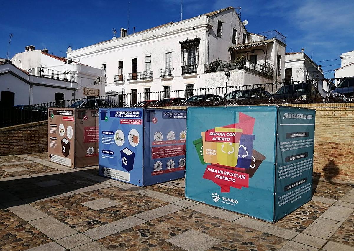 Imagen secundaria 1 - Finaliza la exposición itinerante de Promedio en Fregenal