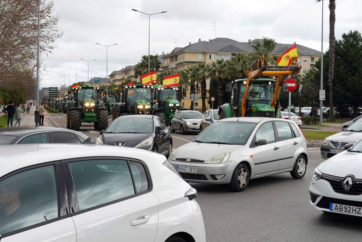 Fotos | Protesta de los agricultores este viernes en Badajoz