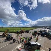 Los cortes de carreteras se mantienen el sábado de Carnaval