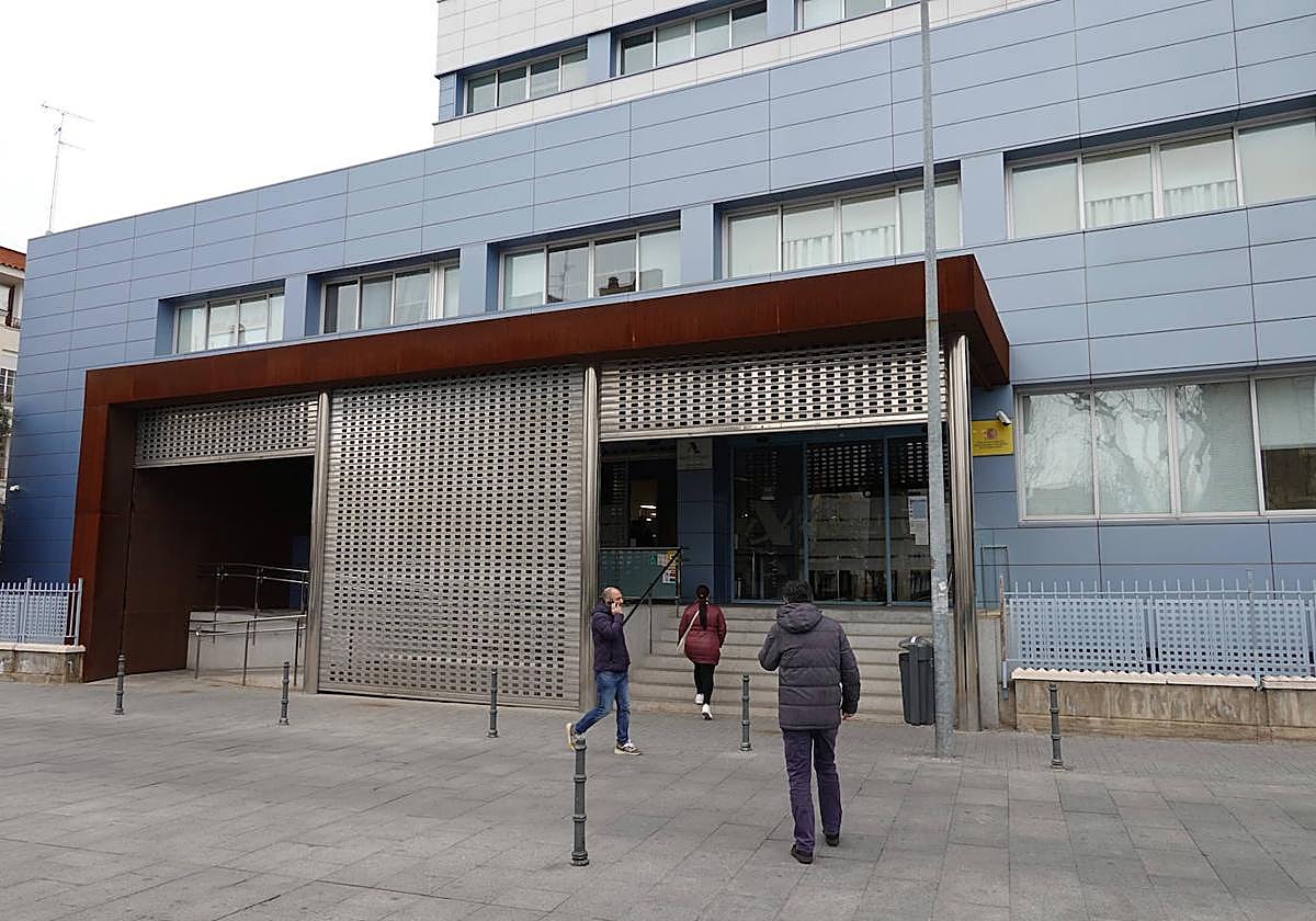 Delegación de Hacienda en Badajoz, donde se ha reducido la atención al público para algunos trámites