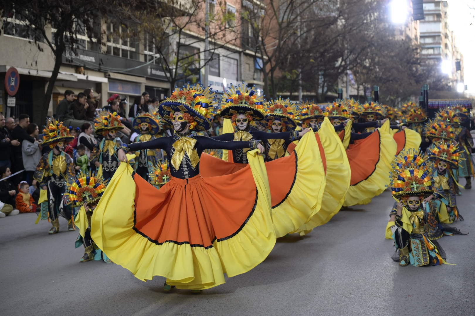 Las mejores imágenes del colorido desfile infantil del Carnaval de Badajoz 2024 (II)