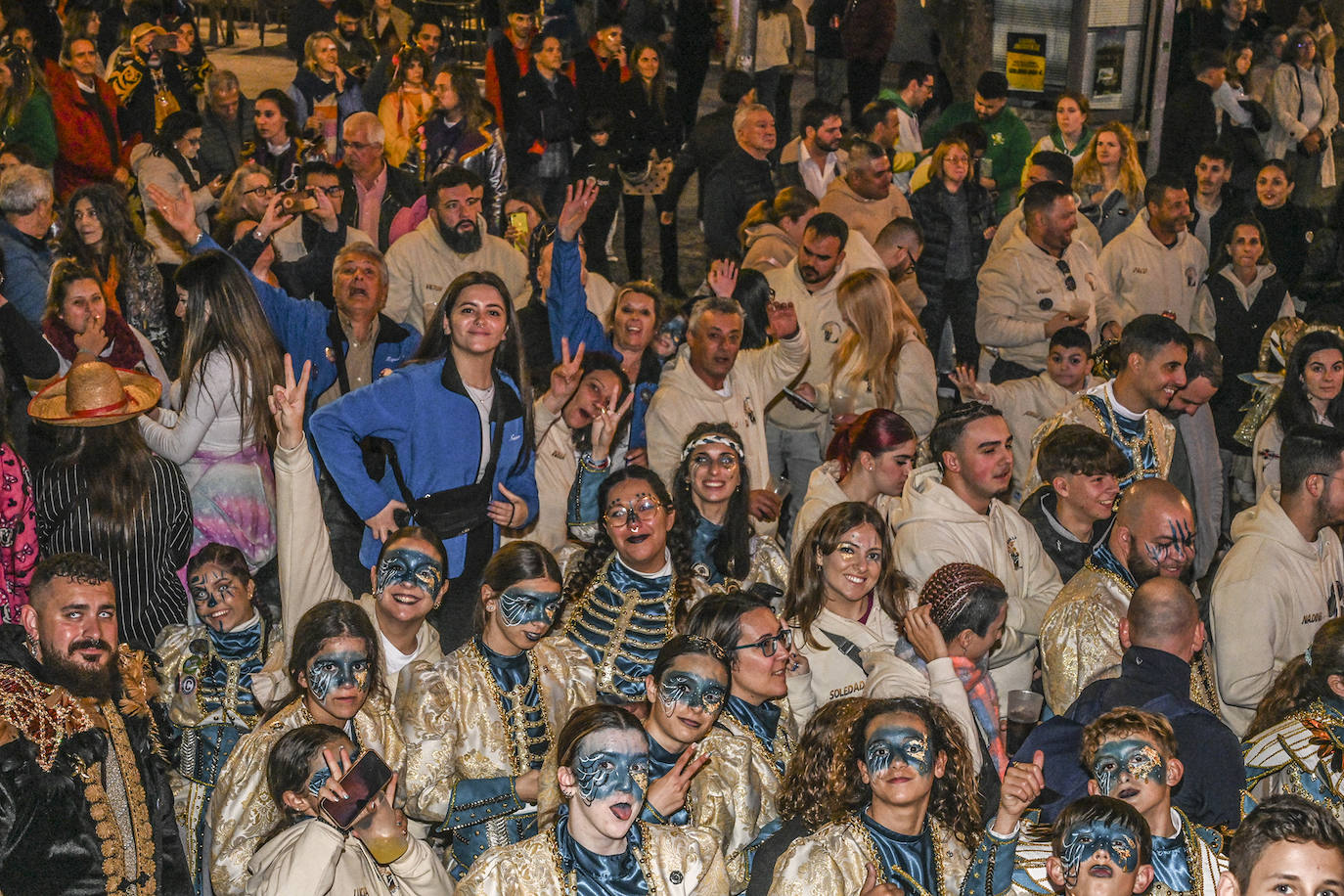 Fotos | Ambiente en el lunes del Carnaval de Badajoz 2024