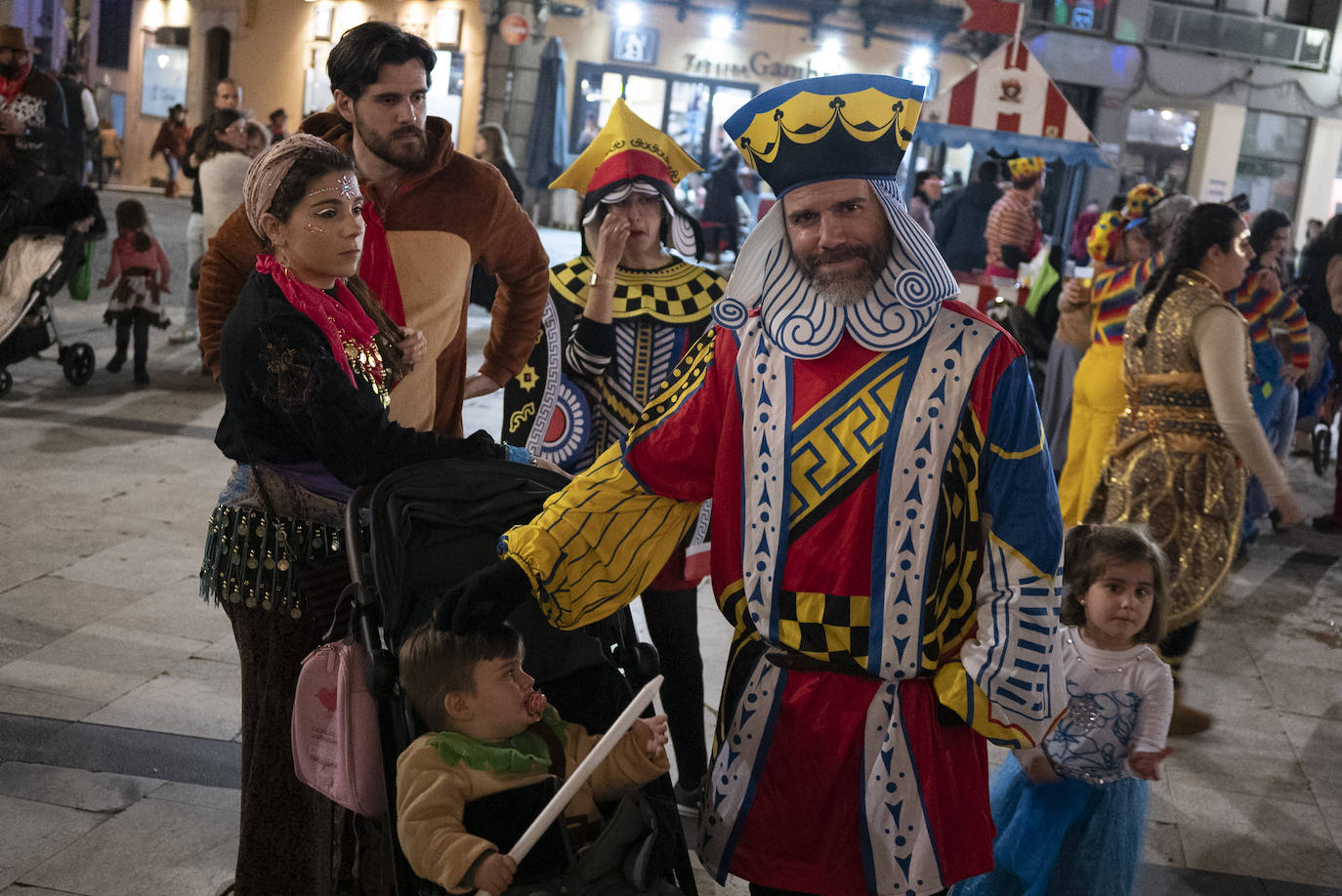 Fotos | Ambiente en el lunes del Carnaval de Badajoz 2024