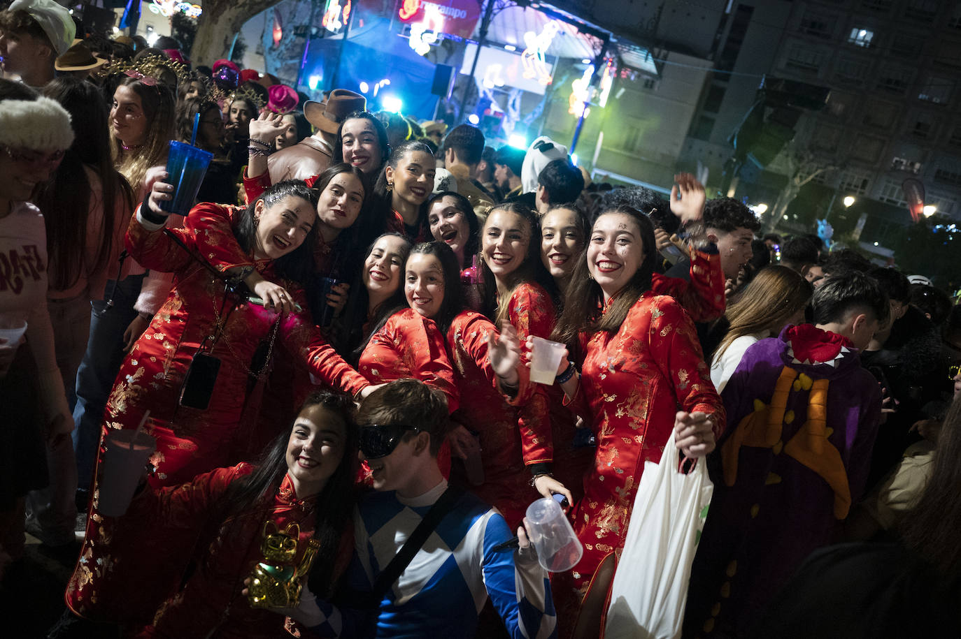 Fotos | Ambiente en el lunes del Carnaval de Badajoz 2024