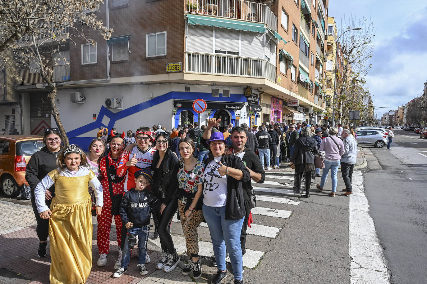 Imágenes del ambiente en San Roque, que no ha llorado a su sardina