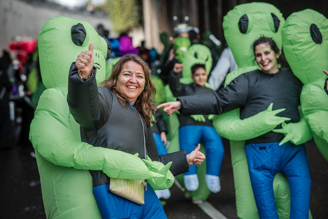 Lo mejor del desfile de comparsas del Carnaval de Mérida, en imágenes