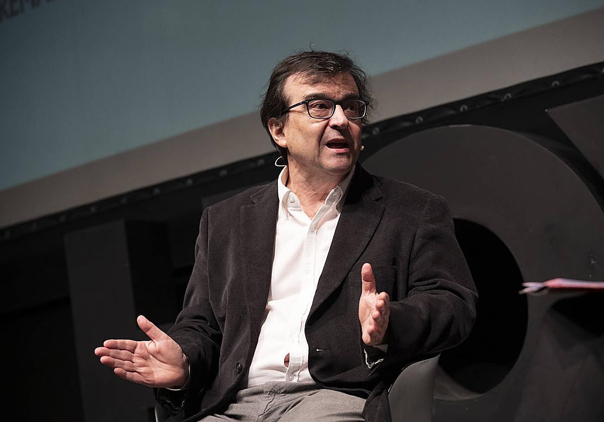 Javier Cercas protagoniza el acto del 90 aniversario de HOY (II)