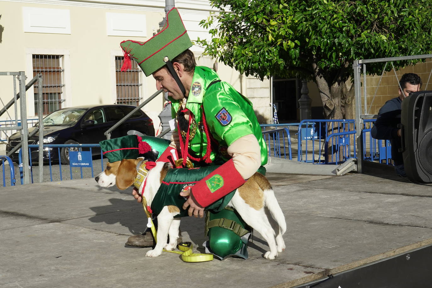 Las mejores imágenes del concurso de disfraces de mascotas del Carnaval de Badajoz