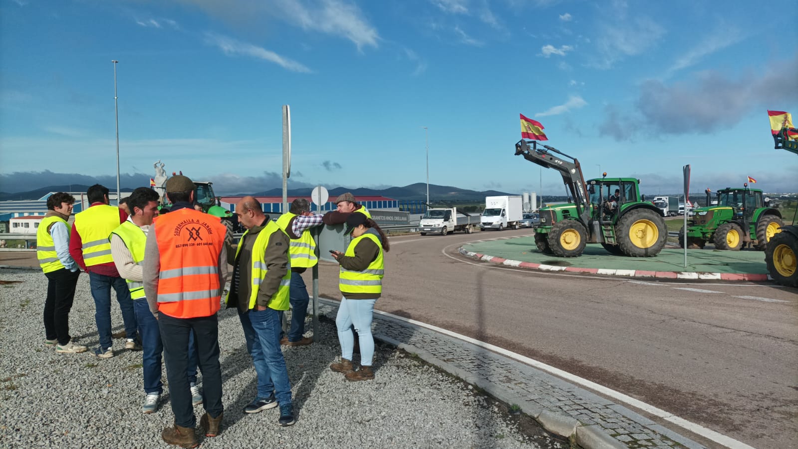 Protesta este viernes, sobre las once de la mañana, en la EX-346, en la glorieta de acceso a Quintana de la Serena. 