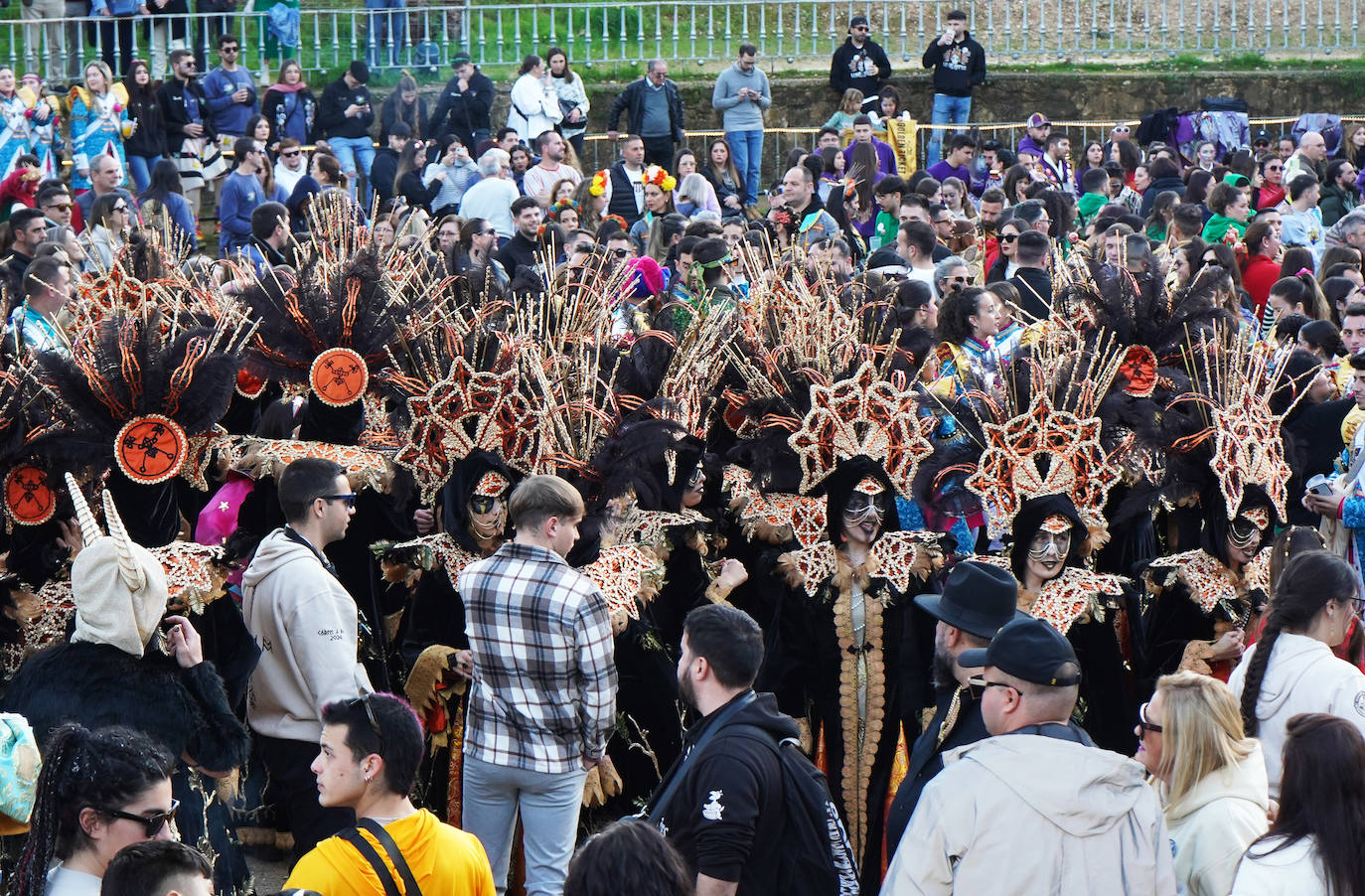 Las mejores imágenes de la Gran Gala del Carnaval de Badajoz 2024