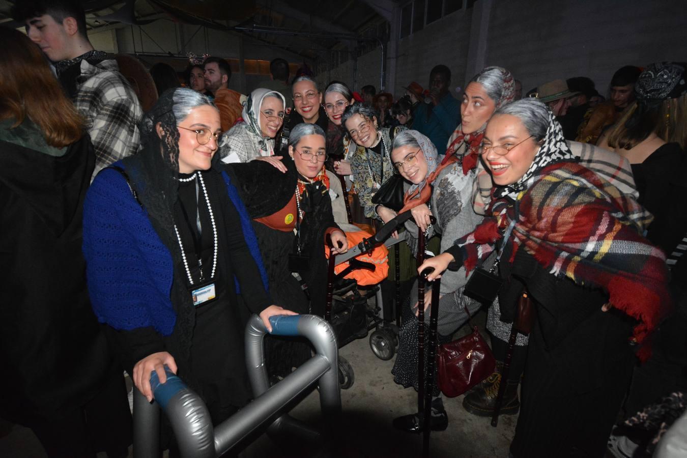 Color, música y buen ambiente en el Carnaval de Fregenal