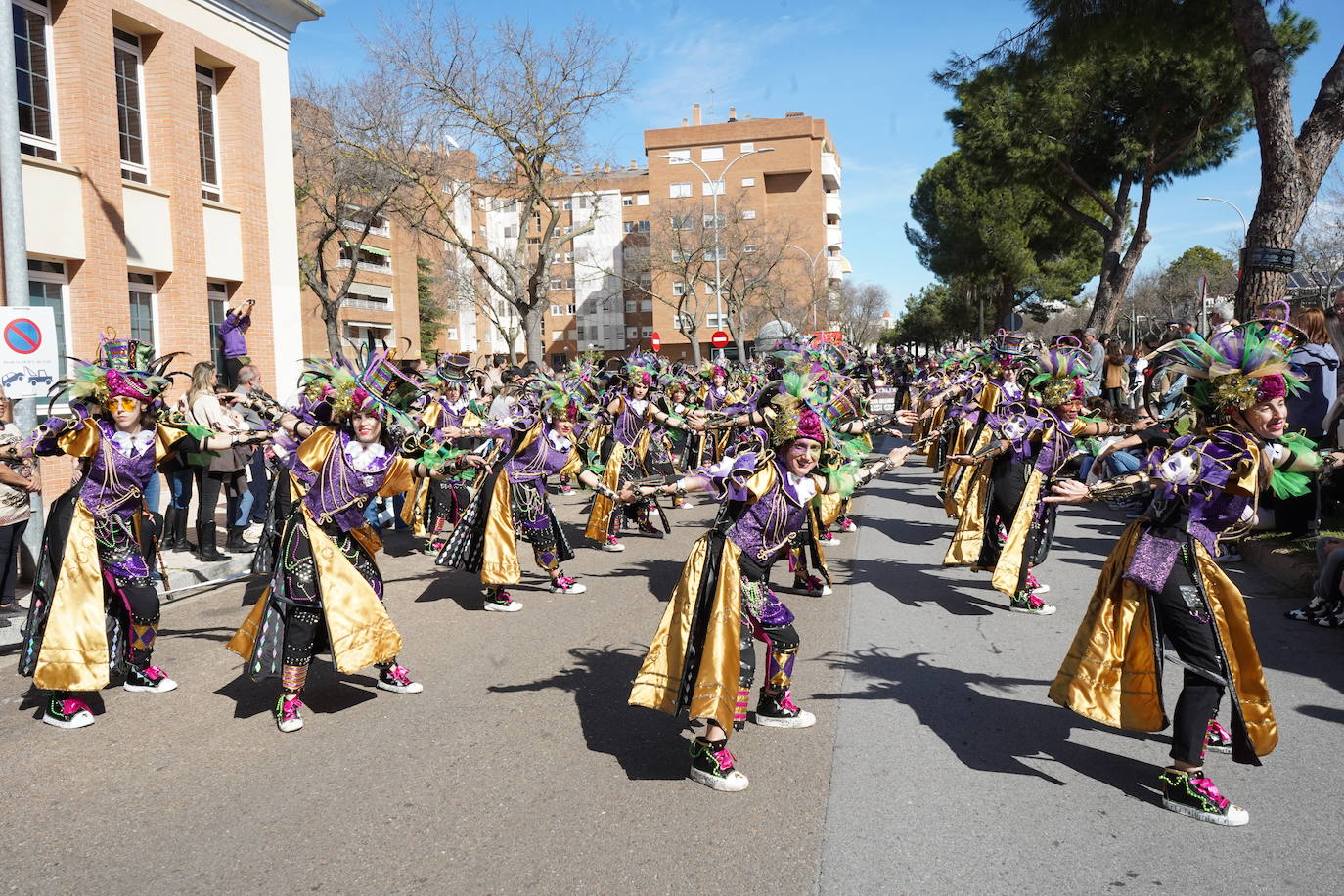 Las mejores imágenes del Desfile despedida del Carnaval de Badajoz 2024 (II)