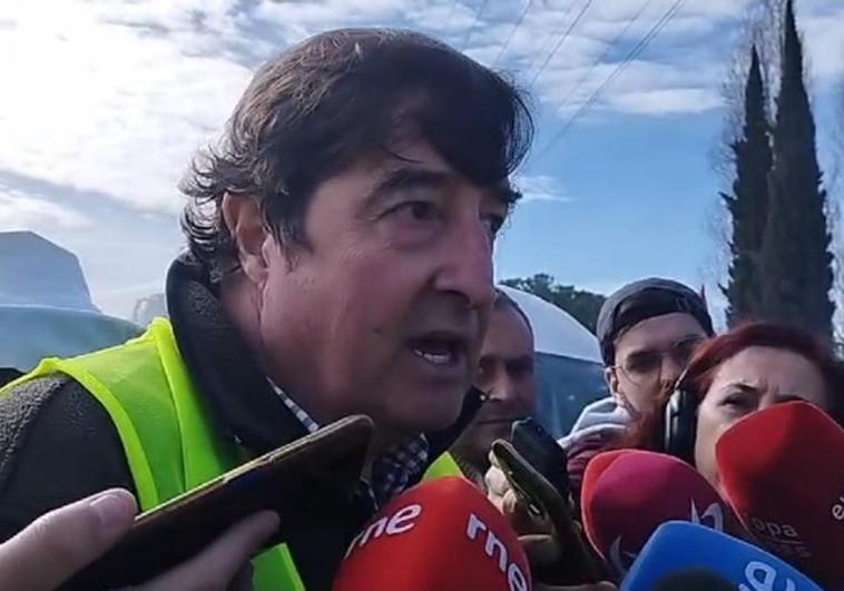 Presidente de Asaja: «El alcalde de Cáceres no va a sancionar a los agricultores como el cacique de Mérida»