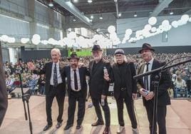 El concierto de Los Brincos en la Feria de los Mayores, en imágenes