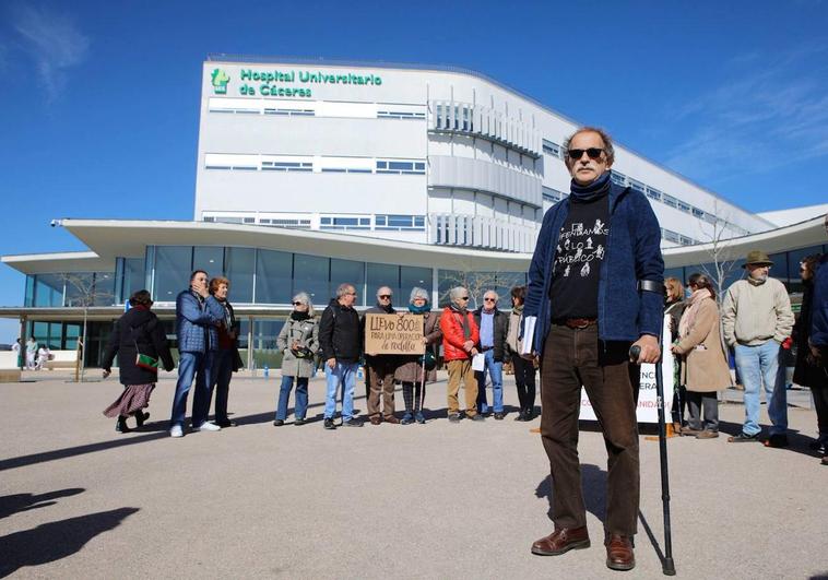 El Defensor del Paciente remite a Fiscalía el caso de un hombre que lleva 900 días de espera para operarse