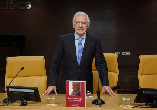 En la presentación del libro que le ha dedicado la Fundación Caja Badajoz, en abril del año 2022.