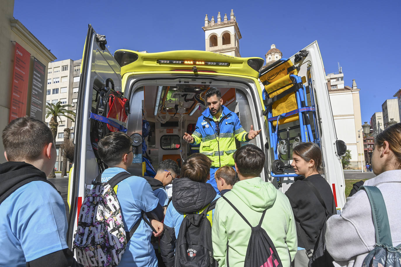 La Unidad Medicalizada de Emergencias de Badajoz cumple un cuarto de siglo